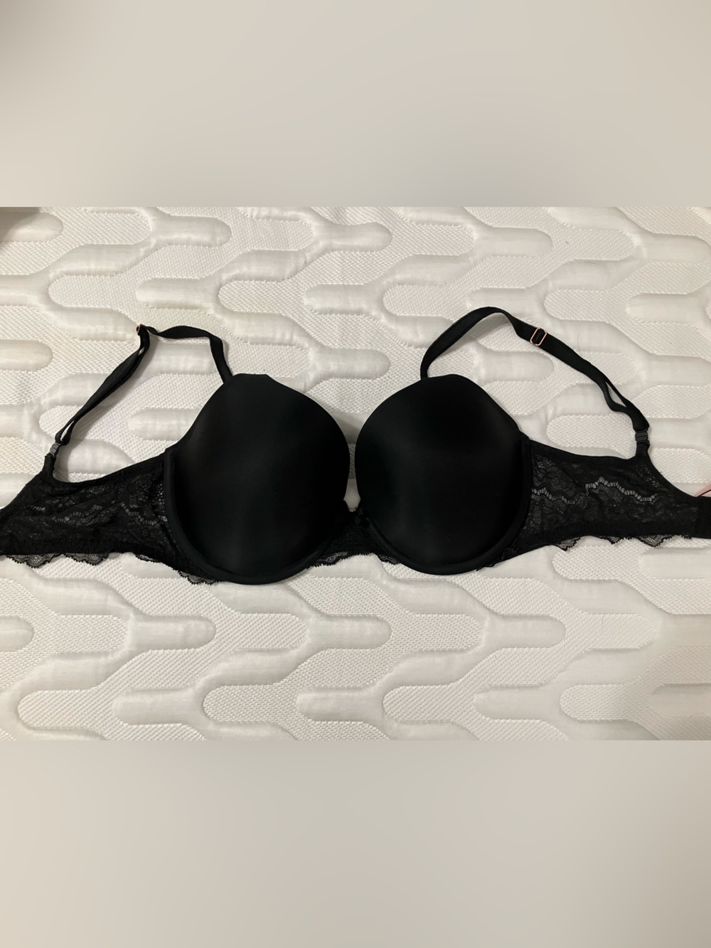 Victorias Secret Lightly Lined Convertible Full Coverage Underwire Bra 34DD